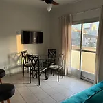 Apto Aconchegante - 700 Metros Da Orla Do Itagua